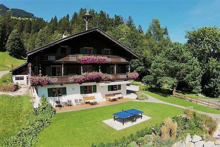 Haus Waldhof Apartment Бриксен-им-Тале Екстериор снимка